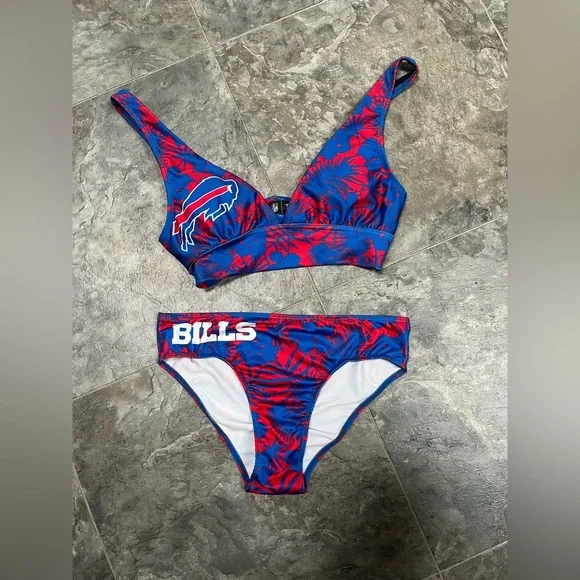 Buffalo Bills Bikini - Picture 5 of 5